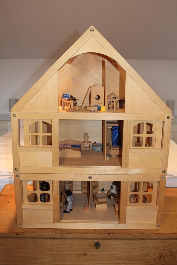 3 storey wooden dolls house